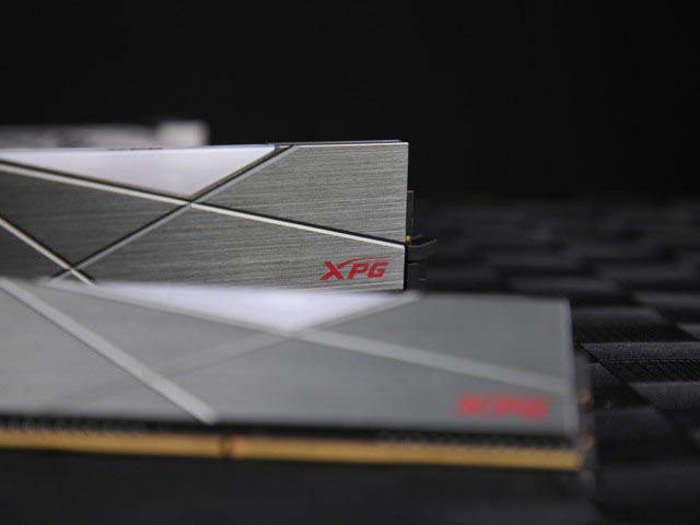 威剛 XPG 龍耀 D50 3600評測 