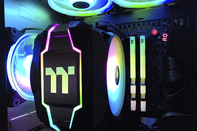 黑蘋果也玩高頻RGB內存條——曜越TT Toughram RGB 3600開箱簡測