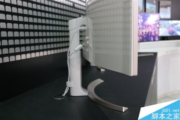 38寸還三聯屏！LG 21:9曲面超寬屏顯示器圖賞