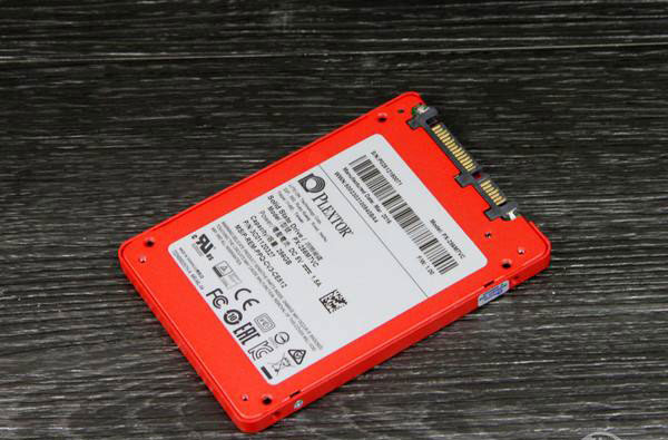 土豪就是任性 萬元級i7-7700K配GTX1070高端電腦配置推薦