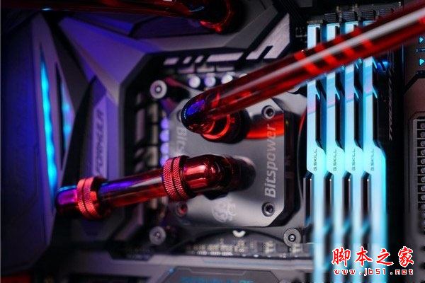 MOD信仰水冷主機裝機 1.7萬元i7-7700K搭配GTX1070四核獨顯電腦配置推薦