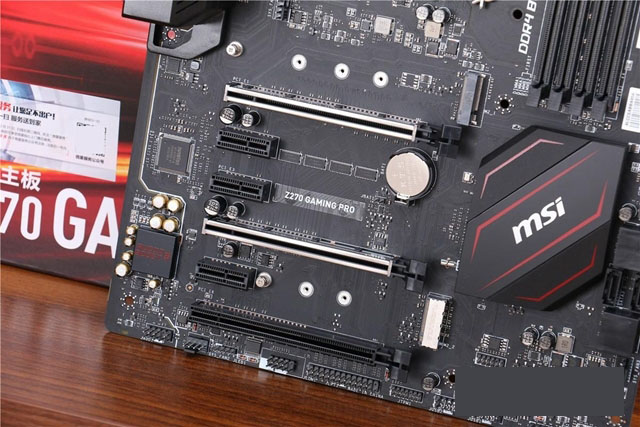 全側透DIY裝機實錄 i7-7700K配RX580組裝電腦教程