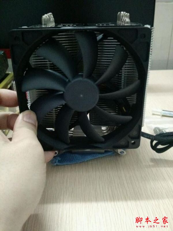 DIY電腦裝機教程: 新手裝機圖文教程詳解