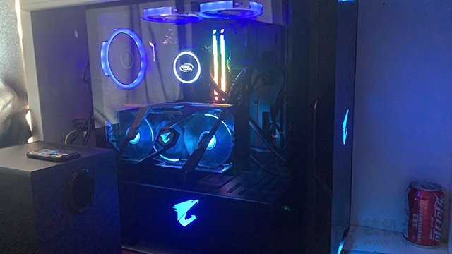 顯卡豎裝光污染主機 Intel酷睿i7-9700KF配RTX2080S裝機配置清單