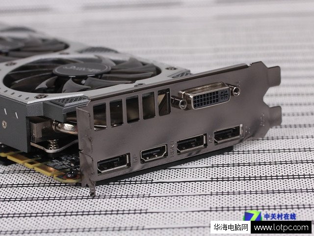 影馳GTX980骨灰黑將顯卡接口