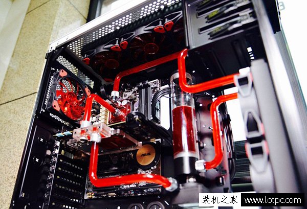 硬管水冷和軟管水冷哪個好？硬管水冷和軟管水冷各有哪些好處！