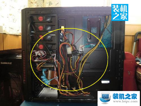 主機箱背部走線技巧 組裝電腦走背線與理線教程