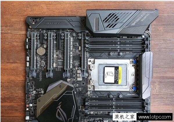AMD Ryzen ThreadRipper 1950X搭配什么主板和顯卡比較好呢？