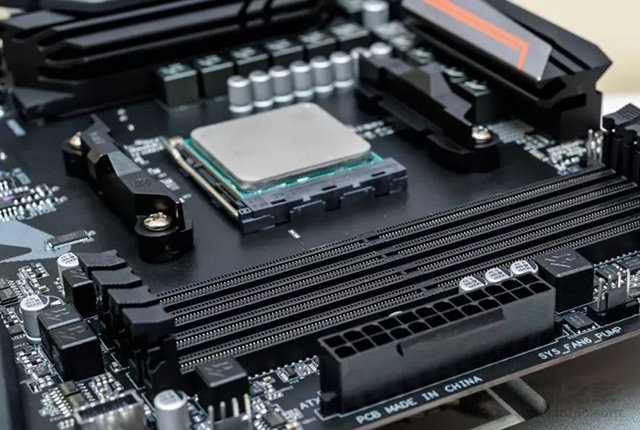 AMD銳龍R5-3500X配RX580 2048SP獨顯3A平臺游戲組裝機配置推薦