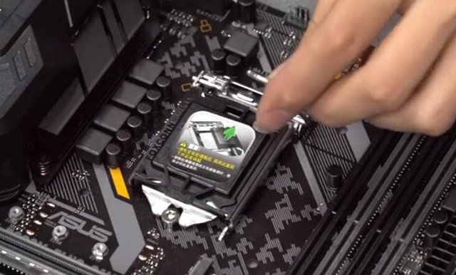 組裝電腦需要哪些配件？電腦組裝教程之全程指導新手裝機圖解！