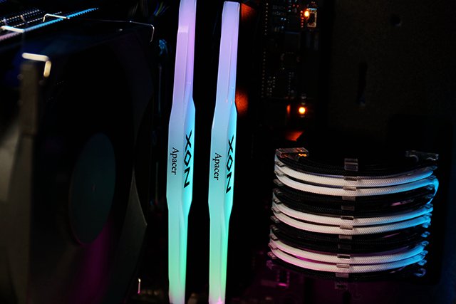 618抄底攢機好時節，i7 9700K+RTX2060S先馬易大師機箱裝機作業！