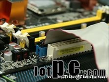 新手四步直接搞定!DIY裝機教程示意圖
