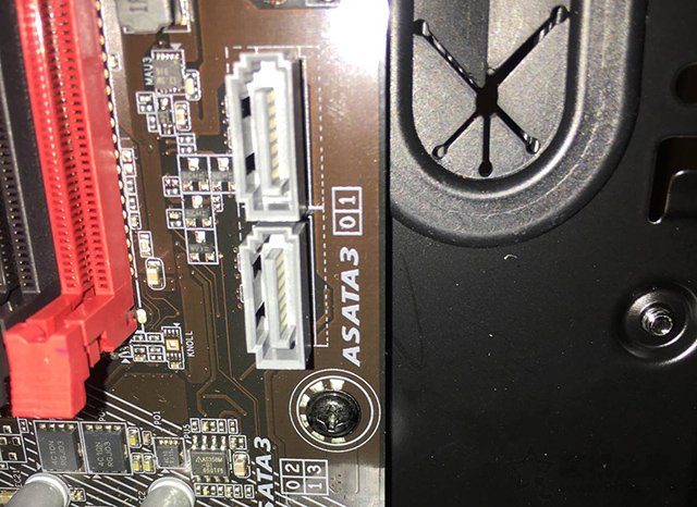 技嘉主板上的ASATA是什么意思？主板上ASATA和SATA的區別
