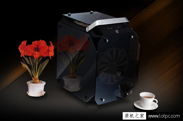 超漂亮的鋼化玻璃迷你主機 R5-1400配GTX1050Ti迷你臺式電腦主機