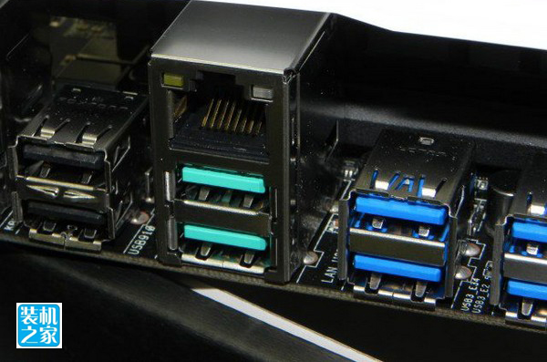 華碩改用英特爾thunderbolt雷電和USB3.1整合方案更優
