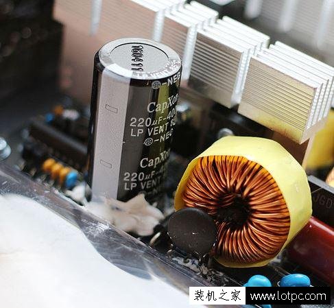 電源知識：了解電腦電源主動式PFC和被動式PFC