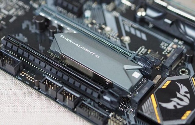 b550和x570區別是什么？哪個好？主板B550和X570差距對比知識