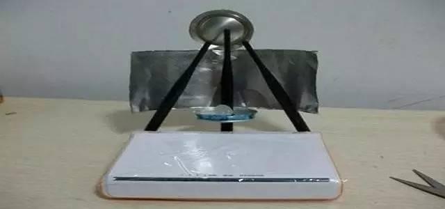 怎么放大路由器WIFI信號 自制路由器信號放大器