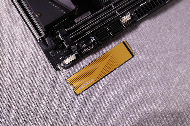 ITX裝機實錄！AMD銳龍R5 3600配RX5700XT獨顯ITX主機配置推薦