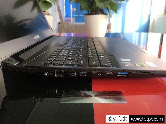 神州戰神Z7M-KP7GT怎么樣？戰神Z7M-KP7GT游戲本開箱及拆機評測