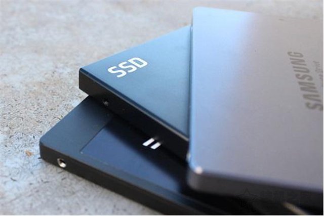 SSD固態硬盤有什么好處？電腦加SSD固態硬盤的優缺點詳解