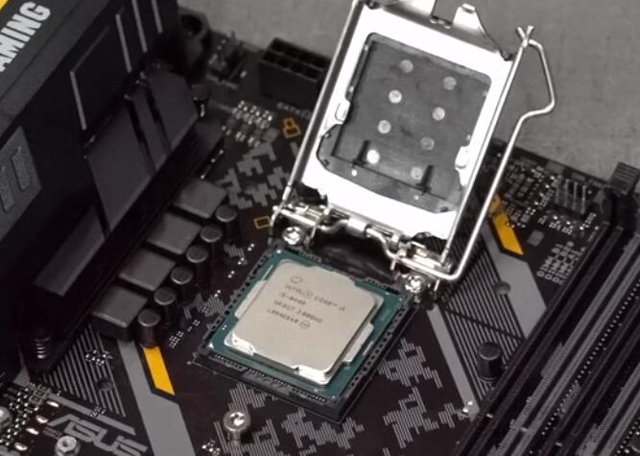 組裝電腦需要哪些配件？電腦組裝教程之全程指導新手裝機圖解！