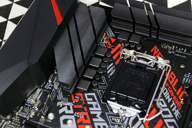 八代/九代i5配RTX2070帶的動嗎？YOGO M2桌面鋼炮裝機實測