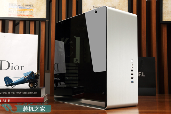第六代六核酷睿i7-6800K配GTX1080奢華發燒游戲電腦配置推薦