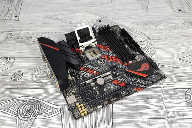 35萬跑分！i5-9400F搭配GTX1660Ti游戲主機配置推薦+裝機圖賞