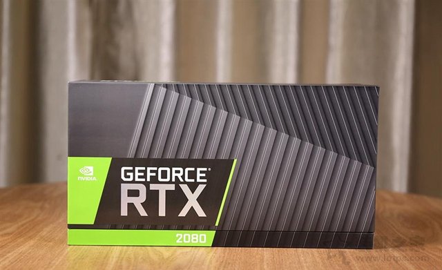 NVIDIA GeForce RTX2080顯卡開箱圖賞！圖靈架構引入光線追蹤技術！