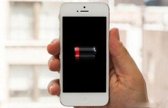 手機電池不耐用怎么辦 教你手機正確的充電方式