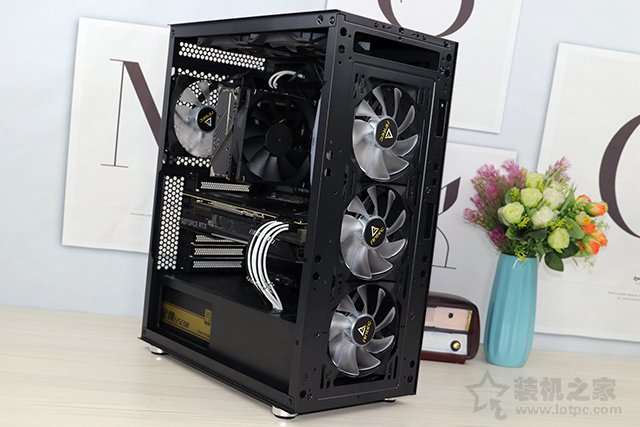 618抄底攢機好時節，i7 9700K+RTX2060S先馬易大師機箱裝機作業！