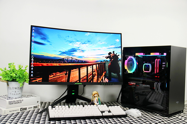 八代/九代i5配RTX2070帶的動嗎？YOGO M2桌面鋼炮裝機實測