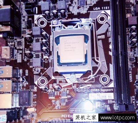 電腦組裝教程：安裝intel CPU和原裝CPU散熱器圖文教程