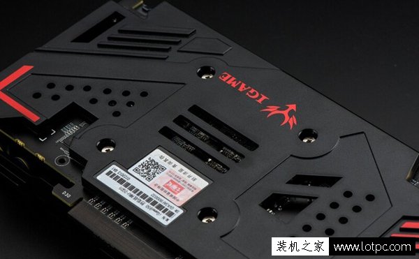 七彩虹iGame950 顯卡背面