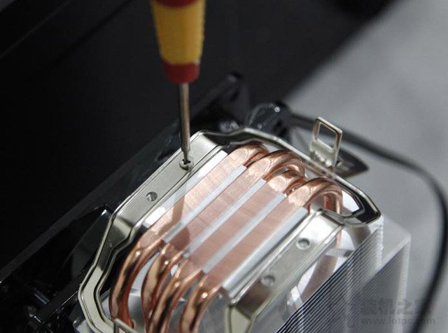 九州風神玄冰400怎么安裝？九州風神玄冰400散熱器安裝方法圖解教程