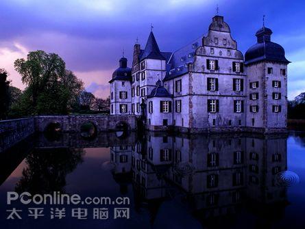 photoshop打造城堡雨夜特效_網頁設計webjx.com網絡整理