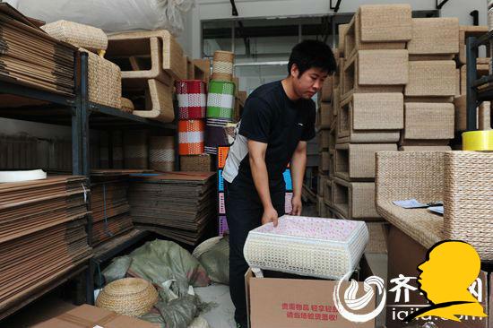 80后小伙辭職創業：從飯店老板到月入上萬的淘寶店主